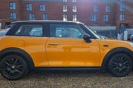 Mini Hatch COOPER.. MAIN DEALER SERVICES.. £20 ROAD TAX.. STUNNING COLOUR  9