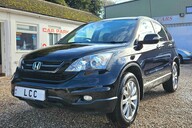 Honda CR-V I-VTEC ES-T. AUTOMATIC. 6 MAIN DEALER SERVICES.. 1 PREVIOUS OWNER..  17