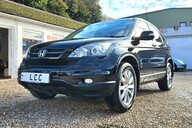 Honda CR-V I-VTEC ES-T. AUTOMATIC. 6 MAIN DEALER SERVICES.. 1 PREVIOUS OWNER..  19