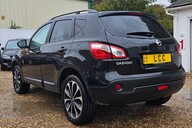 Nissan Qashqai 360.. 1 PREVIOUS OWNER.. MAIN DEALER SERVICE..GLASS ROOF..SAT NAV  6