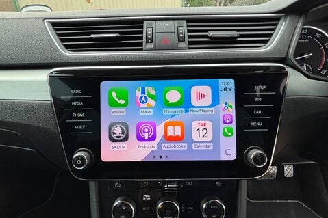 Skoda Superb SE TSI AUTOMATIC. 1 PREVIOUS KEEPER.. APPLE PLAY.. 5 MAIN DEALER SERVICE 6