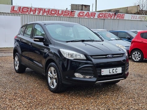 Ford Kuga ZETEC TDCI...5 SERVICES..AIR CON..CRUISE CONTROL..HEATED FRONT SCREEN