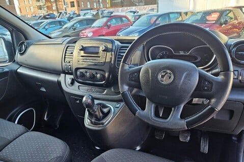 Vauxhall Vivaro L1H1 2700 SPORTIVE CDTI BITURBO S/S..NO VAT.. 5 SERVICES.. 1PREVIOUS KEEPER 12