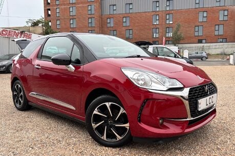 DS DS 3 PURETECH ELEGANCE S/S..ONLY 1 OWNER.. 5 SERVICES.. £20 TAX ! APPLE CAR PLAY