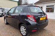 Toyota Yaris VVT-I TR.. AUTOMATIC.. 1 PREVIOUS OWNER.. 11 SERVICES.. £35 ROAD TAX  19