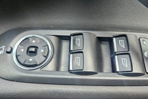 Ford Mondeo TITANIUM X BUSINESS EDITION TDCI..9 SERVICES..£35 TAX..62 MPG..SAT NAV.. 24