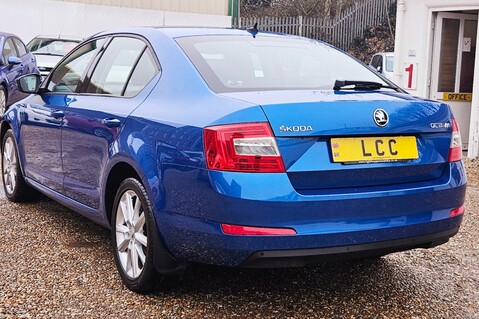 Skoda Octavia 1.4 ELEGANCE TSI £35 ROAD TAX!  SAT NAV! 6