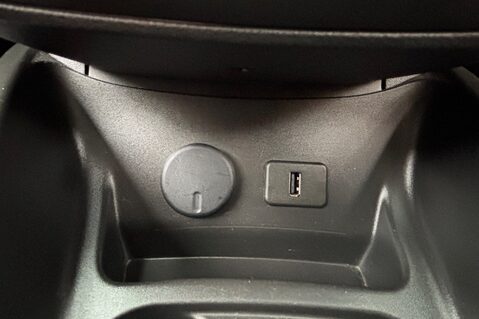 Vauxhall Corsa 1.4 STING ECOFLEX 7 SERVICES! £35 ROAD TAX! AIR CON..CRUISE CONTROL.LOW INS 24