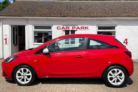 Vauxhall Corsa 1.4 STING ECOFLEX 7 SERVICES! £35 ROAD TAX! LOW INSURANCE! 3