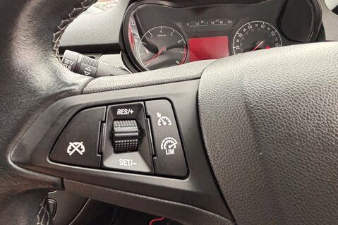 Vauxhall Corsa 1.4 STING ECOFLEX 7 SERVICES! £35 ROAD TAX! AIR CON..CRUISE CONTROL.LOW INS 22
