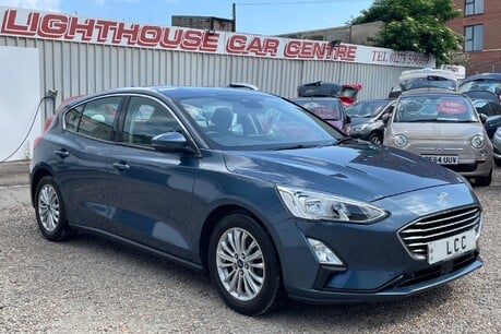 Ford Focus TITANIUM 1.0T EcoBoost.. 58MPG..SAT NAV..BLUETOOTH..FORD SYNC..