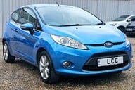 Ford Fiesta ZETEC 16V.. AUTOMATIC.. 13 SERVICES.. 1 PREVIOUS OWNER..  2