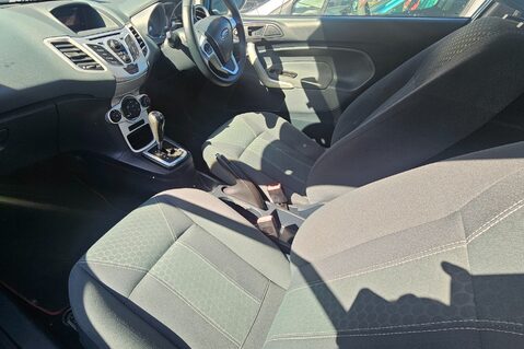 Ford Fiesta ZETEC 16V.. AUTOMATIC.. 13 SERVICES.. 1 PREVIOUS OWNER.. AIR CONDITIONING.. 20