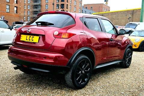 Nissan Juke KURO.. 12 MAIN DEALER SERVICES.. 1 PREVIOUS KEEPER.. REVERSING CAMERA 8