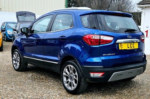 Ford Ecosport TITANIUM.. 5 SERVICES.. LEATHER SEATS.. REVERSING CAMERA 5