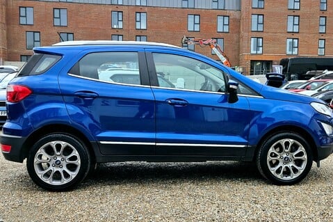 Ford Ecosport TITANIUM.. 5 SERVICES.. LEATHER SEATS.. REVERSING CAMERA 10