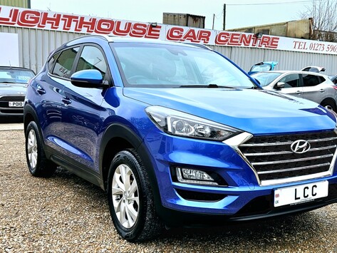 Hyundai TUCSON GDI SE NAV.. 5 MAIN DEALER SERVICES.. 1 PREVIOUS KEEPER.. REVERSING CAMERA