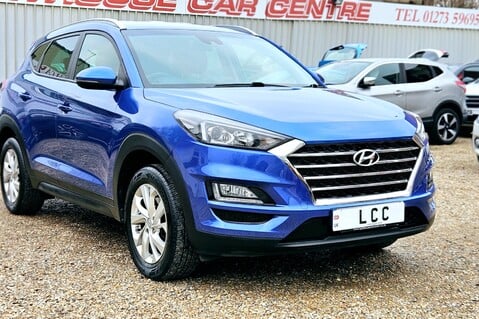 Hyundai TUCSON GDI SE NAV.. 5 MAIN DEALER SERVICES.. 1 PREVIOUS KEEPER.. REVERSING CAMERA 6