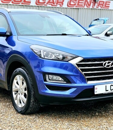 Hyundai TUCSON GDI SE NAV.. 5 MAIN DEALER SERVICES.. 1 PREVIOUS KEEPER.. REVERSING CAMERA 3