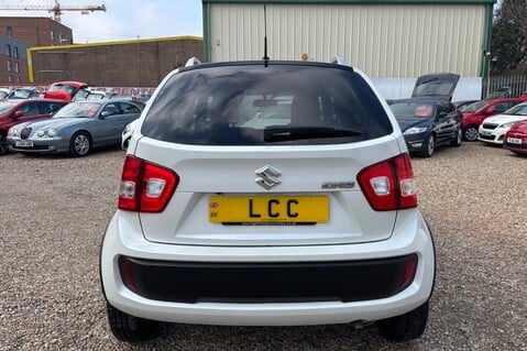 Suzuki Ignis SZ-T DUALJET.. 1 PREVIOUS OWNER.. SERVICE HISTORY... REVERSING CAMERA 6