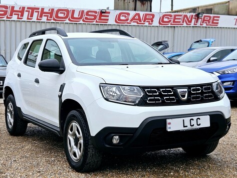 Dacia Duster ESSENTIAL SCE.. 5 SERVICES.. 1 PREVIOUS KEEPER..