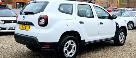 Dacia Duster ESSENTIAL SCE.. 5 SERVICES.. 1 PREVIOUS KEEPER.. 1