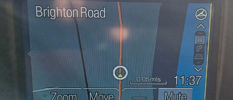 Ford Fiesta ZETEC S.. £20 ROAD TAX.. 8 SERVICES.. SAT NAV… STUNNING COLOUR 1