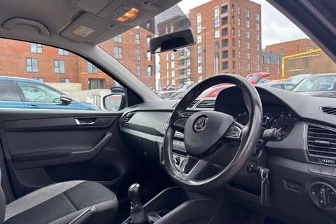Skoda Fabia SE TSI.. SERVICE HISTORY INCLUDING CAMBELT CHANGE..1 PREVIOUS KEEPER 11
