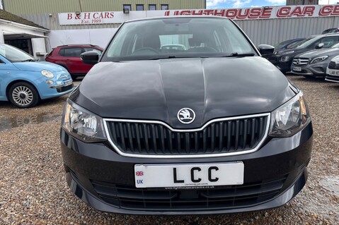 Skoda Fabia SE TSI.. SERVICE HISTORY INCLUDING CAMBELT CHANGE..1 PREVIOUS KEEPER 2