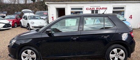 Skoda Fabia SE TSI.. SERVICE HISTORY INCLUDING CAMBELT CHANGE..1 PREVIOUS KEEPER 1