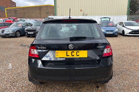 Skoda Fabia SE TSI.. SERVICE HISTORY INCLUDING CAMBELT CHANGE..1 PREVIOUS KEEPER 7