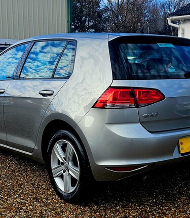 Volkswagen Golf MATCH EDITION TDI BMT..9 SERVICES.. HEATED SEATS..NO ROAD TAX..  3