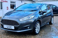 Ford Fiesta TITANIUM.. NO ROAD TAX..  3