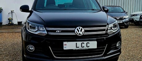 Volkswagen Tiguan R LINE TDI BLUEMOTION TECH 4MOTION AUTOMATIC  6 SERVICES.. A/C..SAT NAV 1