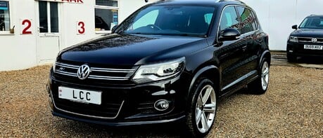 Volkswagen Tiguan R LINE TDI BLUEMOTION TECH 4MOTION AUTOMATIC  6 SERVICES.. A/C..SAT NAV 1