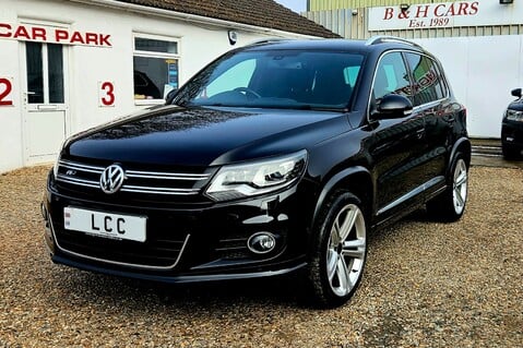 Volkswagen Tiguan R LINE TDI BLUEMOTION TECH 4MOTION AUTOMATIC  6 SERVICES.. A/C..SAT NAV 5