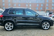 Volkswagen Tiguan R LINE TDI BLUEMOTION TECH 4MOTION AUTOMATIC  6 SERVICES.. A/C..SAT NAV 10