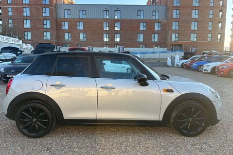 Mini Hatch COOPER D.1 PREVIOUS. HEAD-UP DISPLAY,ELECTRIC MIRRORS,CRUISE,R/SENSORS 5