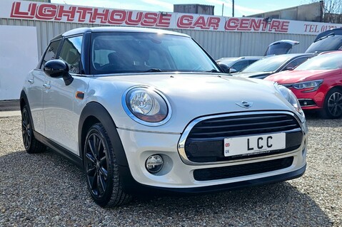 Mini Hatch COOPER D.1 PREVIOUS. HEAD-UP DISPLAY,ELECTRIC MIRRORS,CRUISE,R/SENSORS 1