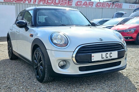 Mini Hatch COOPER D.1 PREVIOUS. HEAD-UP DISPLAY,ELECTRIC MIRRORS,CRUISE,R/SENSORS 6