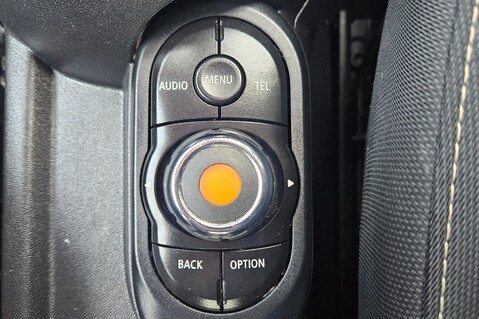 Mini Hatch COOPER D.1 PREVIOUS. HEAD-UP DISPLAY,ELECTRIC MIRRORS,CRUISE,R/SENSORS 19