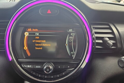 Mini Hatch COOPER D.1 PREVIOUS. HEAD-UP DISPLAY,ELECTRIC MIRRORS,CRUISE,R/SENSORS 20