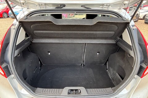 Ford Fiesta TITANIUM X,HEATED LEATHER SEATS,CRUISE,E/MIRRORS,DAB RADIO,4 SERVICES 8