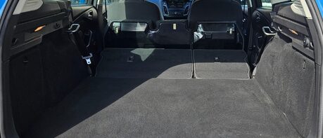 Ford Focus ZETEC TDCI ESTATE..DEMO + 1 OWNER..12 STAMPS..£20 R/TAX..SAT NAV..  1