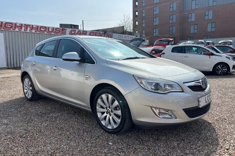 Vauxhall Astra ELITE..AUTOMATIC..FULL LEATHER..HEATED SEATS..CAMBELT@77K..ELECTRIC MIRRORS