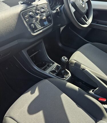 Skoda Citigo SE MPI.. ELECTRIC SUNROOF.. SERVICE HISTORY..1 PREVIOUS KEEPER.. AIR CON..  3