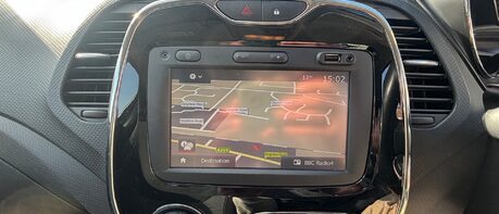 Renault Captur DYNAMIQUE NAV TCE £35 TAX.. £55 MPG.. 3 SERVICES! DAB RADIO 1