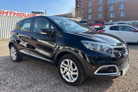 Renault Captur DYNAMIQUE NAV TCE £35 TAX.. £55 MPG.. 3 SERVICES! DAB RADIO