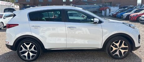 Kia Sportage CRDI GT-LINE ISG SAT NAV..PARKING CAMERA..LEATHER..BLUETOOTH..APPLE C/PLAY 1