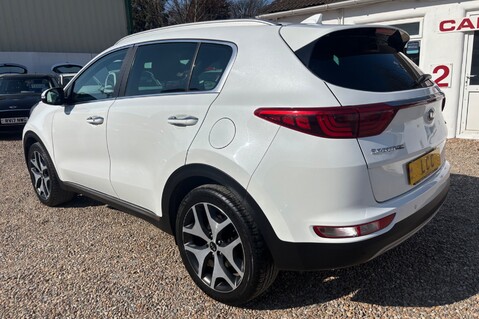 Kia Sportage CRDI GT-LINE ISG 1 FORMER KEEPER.. SAT NAV.. CLIMATE CONTROL.. 5